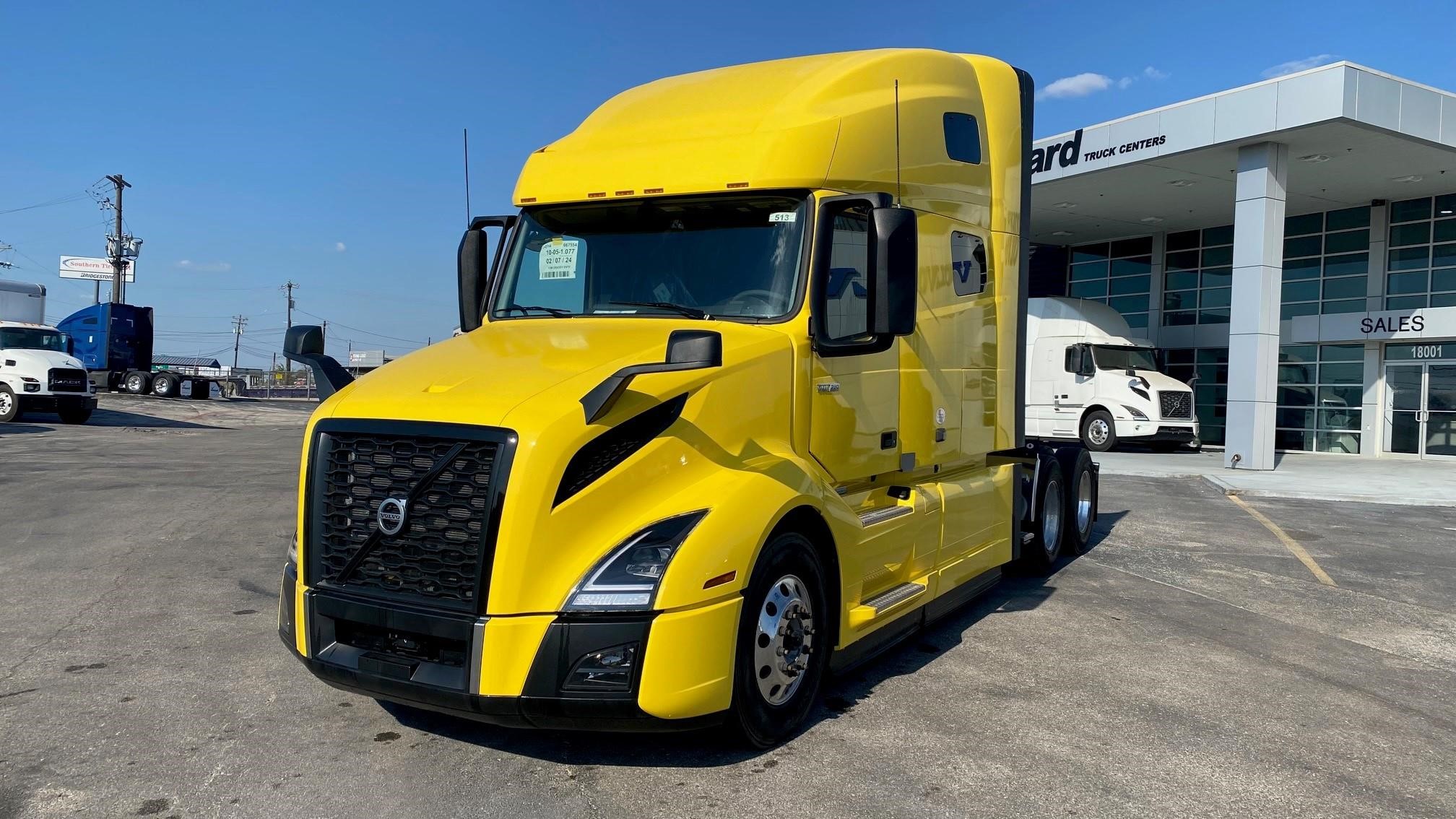 2025 VOLVO VNL64T760 - Vanguard Truck Centers