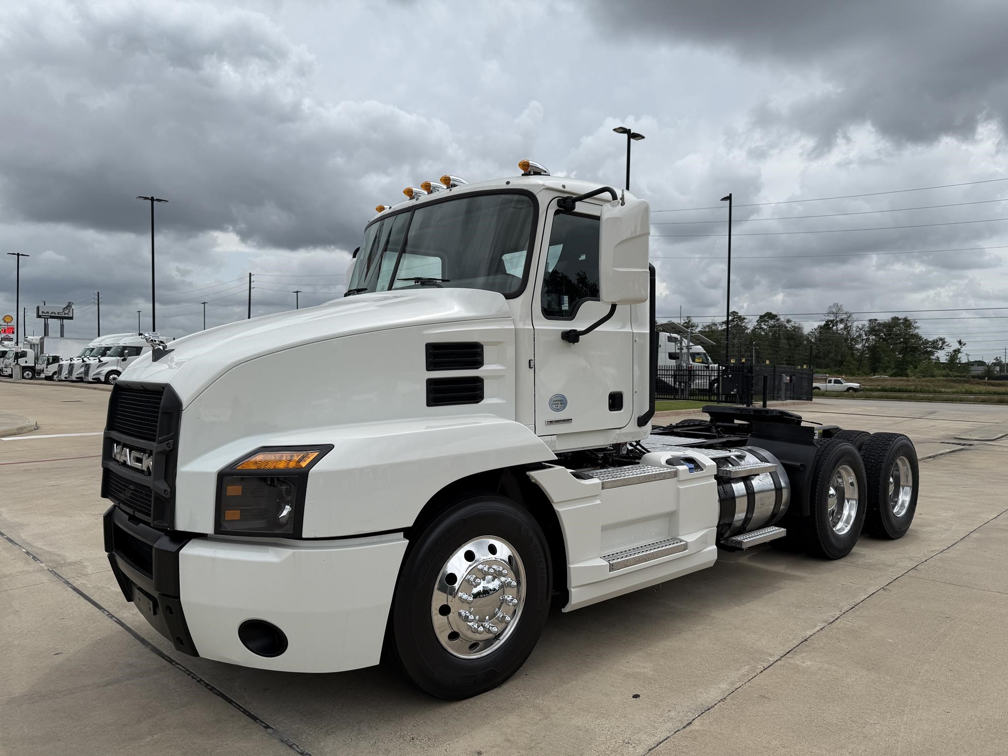 2019 MACK ANTHEM 64T - image 1 of 6