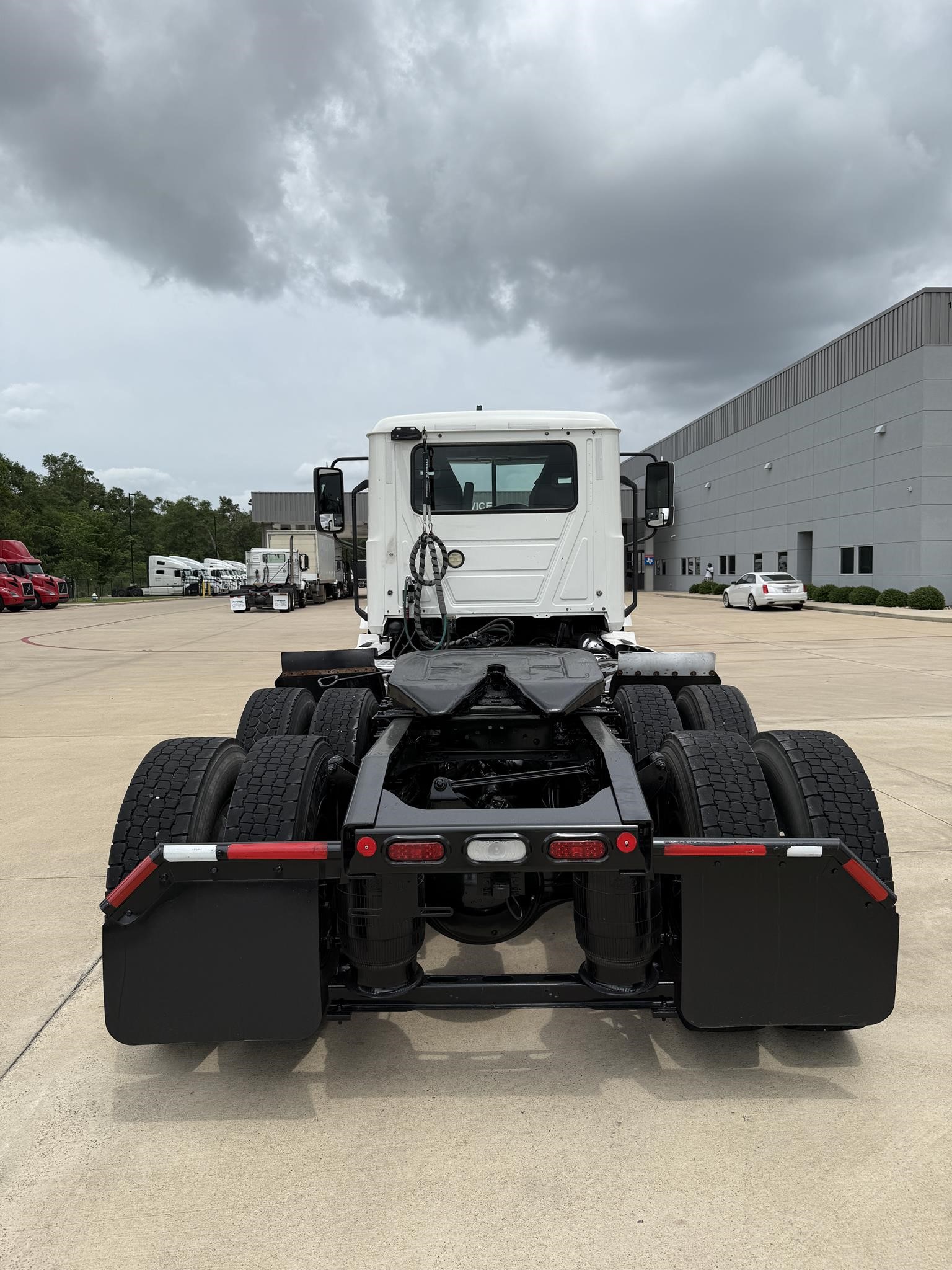 2019 MACK ANTHEM 64T - image 6 of 6