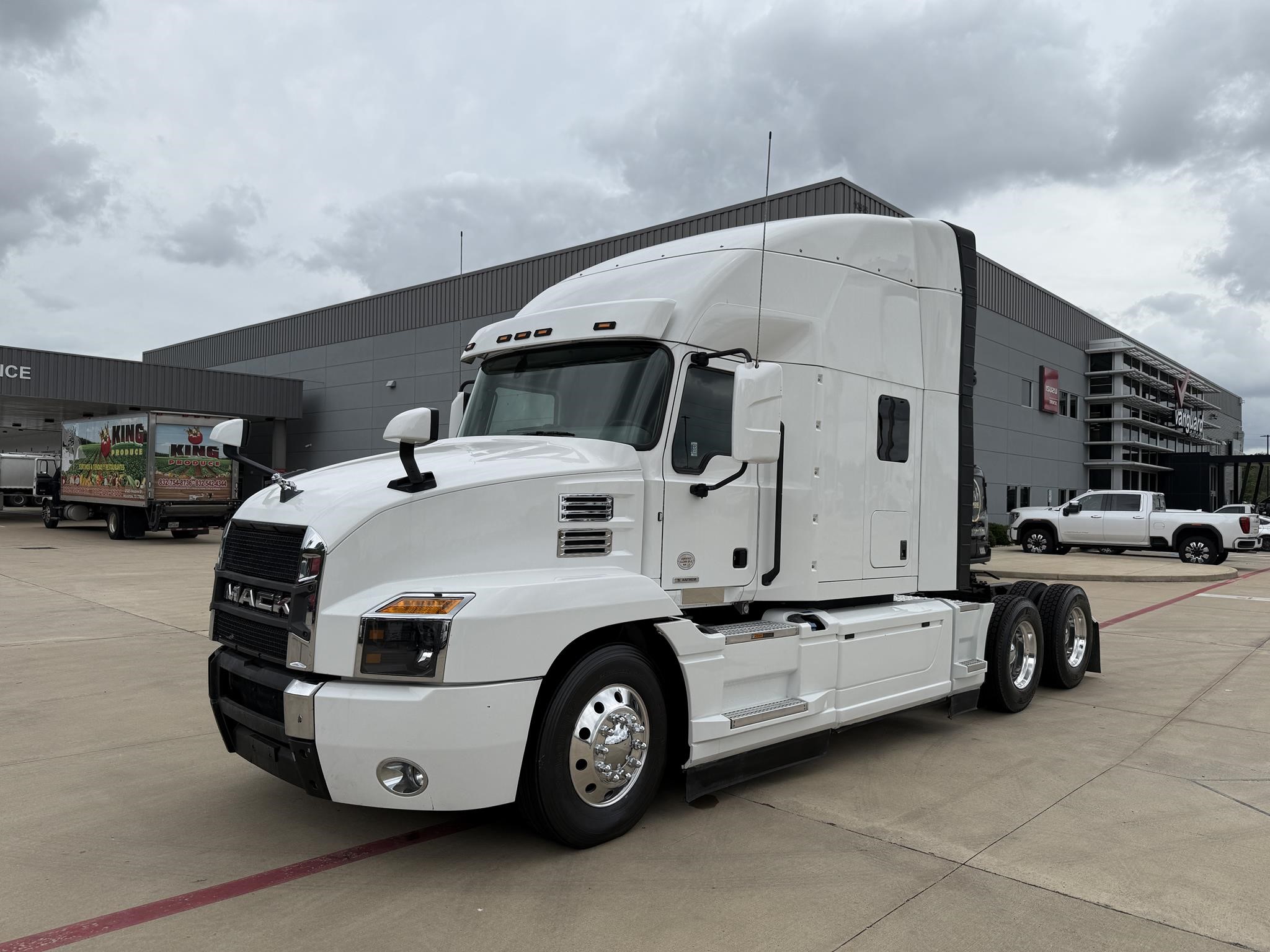2023 MACK ANTHEM 64T - image 1 of 6